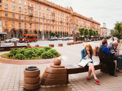 Edificio de los almacenes GUM en la calle de Lenin de Minsk.