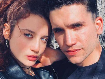 Los actores María Pedraza y Jaime Lorente en una foto de Instagram.