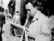 Albert Camus, fotografiado en París en 1953.