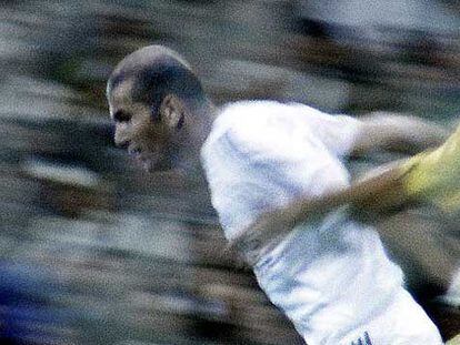 Fotograma de la película de Douglas Gordon y Philippe Parreno sobre Zinedine Zidane.