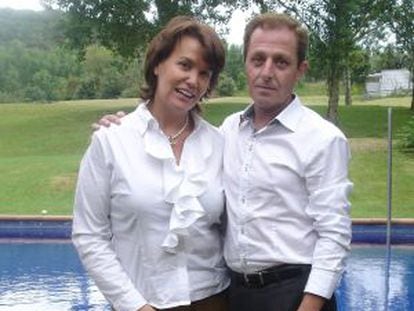 Albert Solà e Ingrid Sartiau; ambos aseguraban ser hijos del rey emérito.