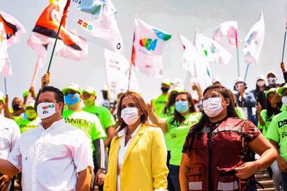 La candidata a la gubernatura de Nuevo León por Morena, Clara Luz Flores, durante un evento el pasado 20 de marzo.
