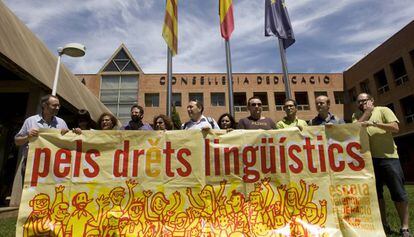Protesta d'Escola Valenciana l'any 2010.
