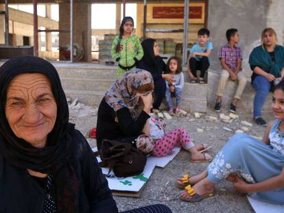 Desplazados kurdos iraqu&iacute;es por la violencia en Kirkuk. 
