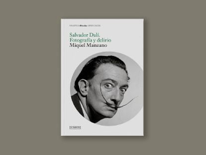Descubre la relación de Dalí con la fotografía y cómo se convirtió en el primer 'influencer' de la historia