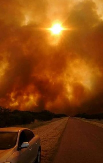 Incendio en la ruta 154, La Pampa.