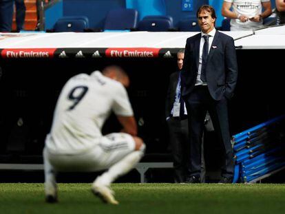 Lopetegui y Benzema se lamentan durante el partido.