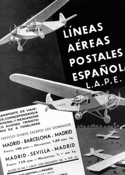 Cartel de las rutas y precios para Madrid-Barcelona y Madrid-Sevilla