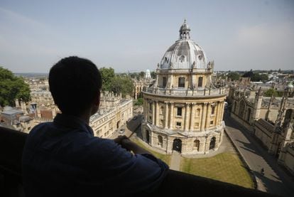 Imagen de una de las facultades de la Universidad de Oxford (Reino Unido). La histórica institución ha recaudado más de dos millones de euros como medida preventiva para financiar los estudios de los europeos más brillantes en caso de obstáculos a la libre circulación de personas tras el divorcio del país con la UE.