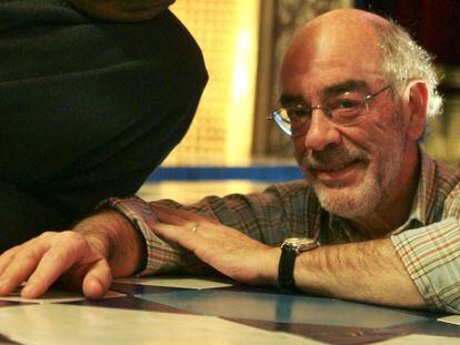 Miguel Roa, en un ensayo en el Teatro de la Zarzuela en 2004.