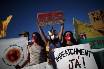 Una protesta en contra del Gobierno de Bolsonaro, en Brasilia, el pasado 24 de enero.