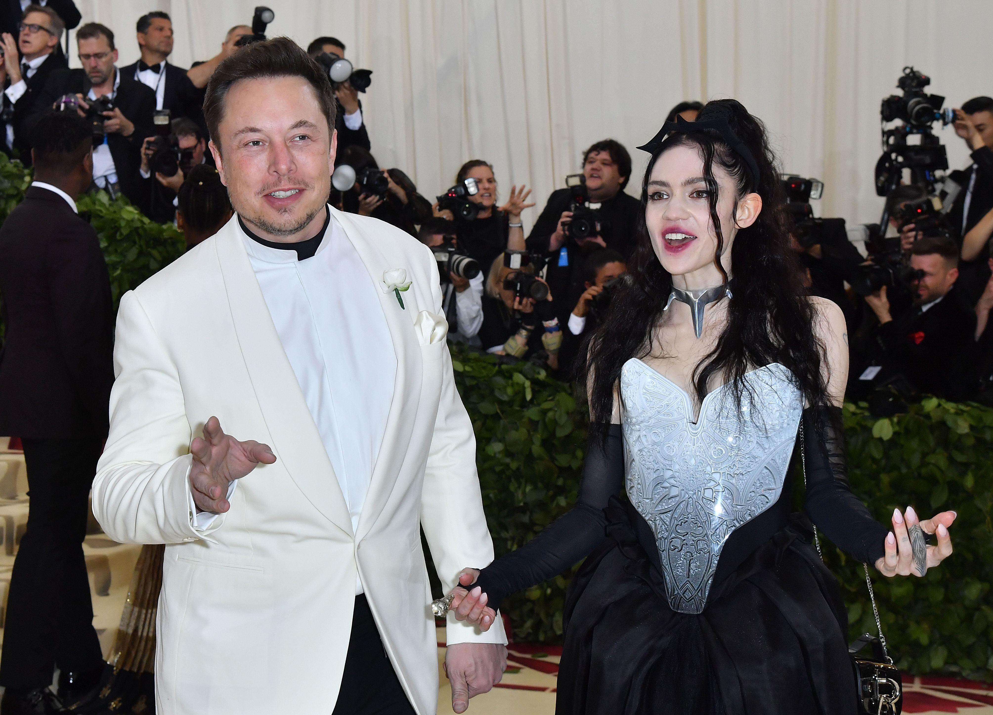 Elon Musk y Grimes, en la gala Met de 2018.