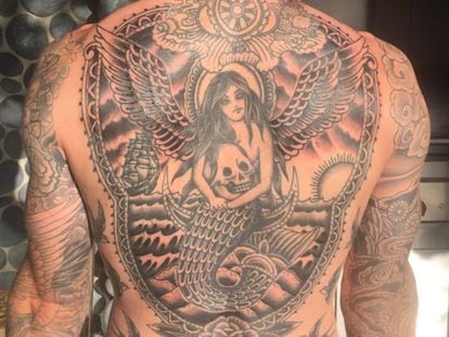 Ante ustedes, 'la Capilla Sixtina de los tatuajes' en la espalda de Adam Levine.