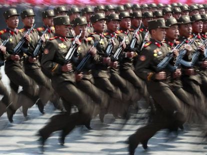Desfile militar en la capital de Corea del Norte.