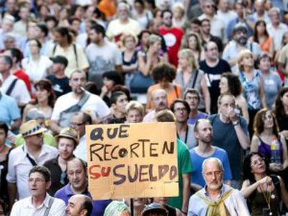 Manifestación contra los recortes del Gobierno central celebrada en Barcelona el 19 de julio.