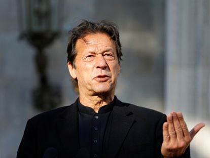 El primer ministro de Pakistán, Imran Khan, durante una rueda de prensa en Kabul en 2019.