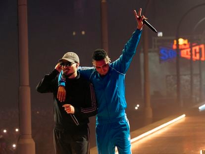 Dellafuente y Morad, en un momento del concierto en el WiZink Center de Madrid.