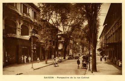 La calle Catinat (ahora Dong Khoi) de Saigón (ahora Ho Chi Minh), capital de la Cochinchina (ahora Vietnam), a principios del siglo XX. 