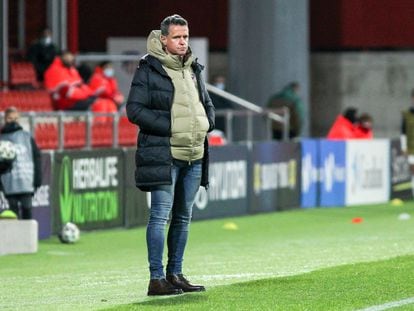 El exentrenador del Atlético Dani González, en un partido con el equipo rojiblanco el pasado diciembre en la Ciudad Deportiva Wanda, en Alcalá de Henares (Madrid).