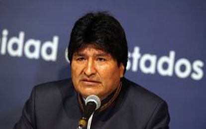 El presidente de Bolivia, Evo Morales, habla en una rueda de prensa en La Habana (Cuba). EFE/Archivo