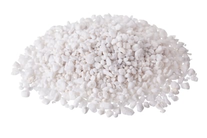 Perlite is one of the most common components of universal substrates.