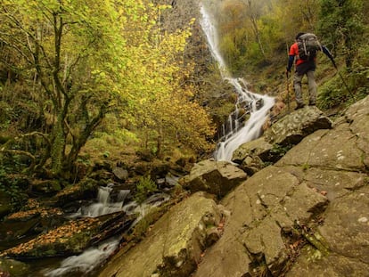 Ruta de la Cascada Seimeira, en la comarca asturiana de los Oscos. 