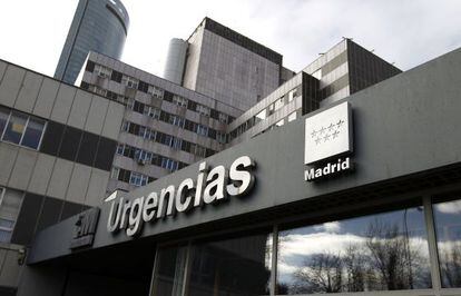 Entrada del servicio de Urgencias del Hospital de La Paz en Madrid. 