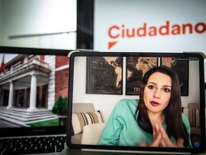La presidenta de Ciudadanos y portavoz en el Congreso de los Diputados, Inés Arrimadas, en rueda de prensa telemática. 
PEDRO RUIZ (CIUDADANOS).