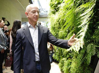 Jeff Bezos, fundador de Amazon y el hombre más rico del mundo según la revista Forbes. en un evento en Seattle, EE UU.
 