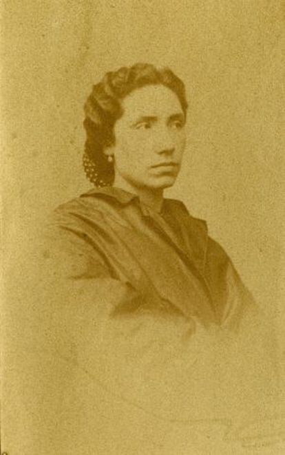 Retrato inédito de Rosalía de Castro