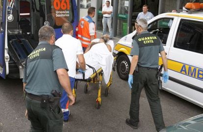Llegada al hospital de Montecelo de David Oubel, el presunto asesino de sus hijas.