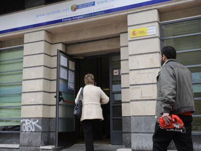 Oficina de Lanbide en Vitoria.