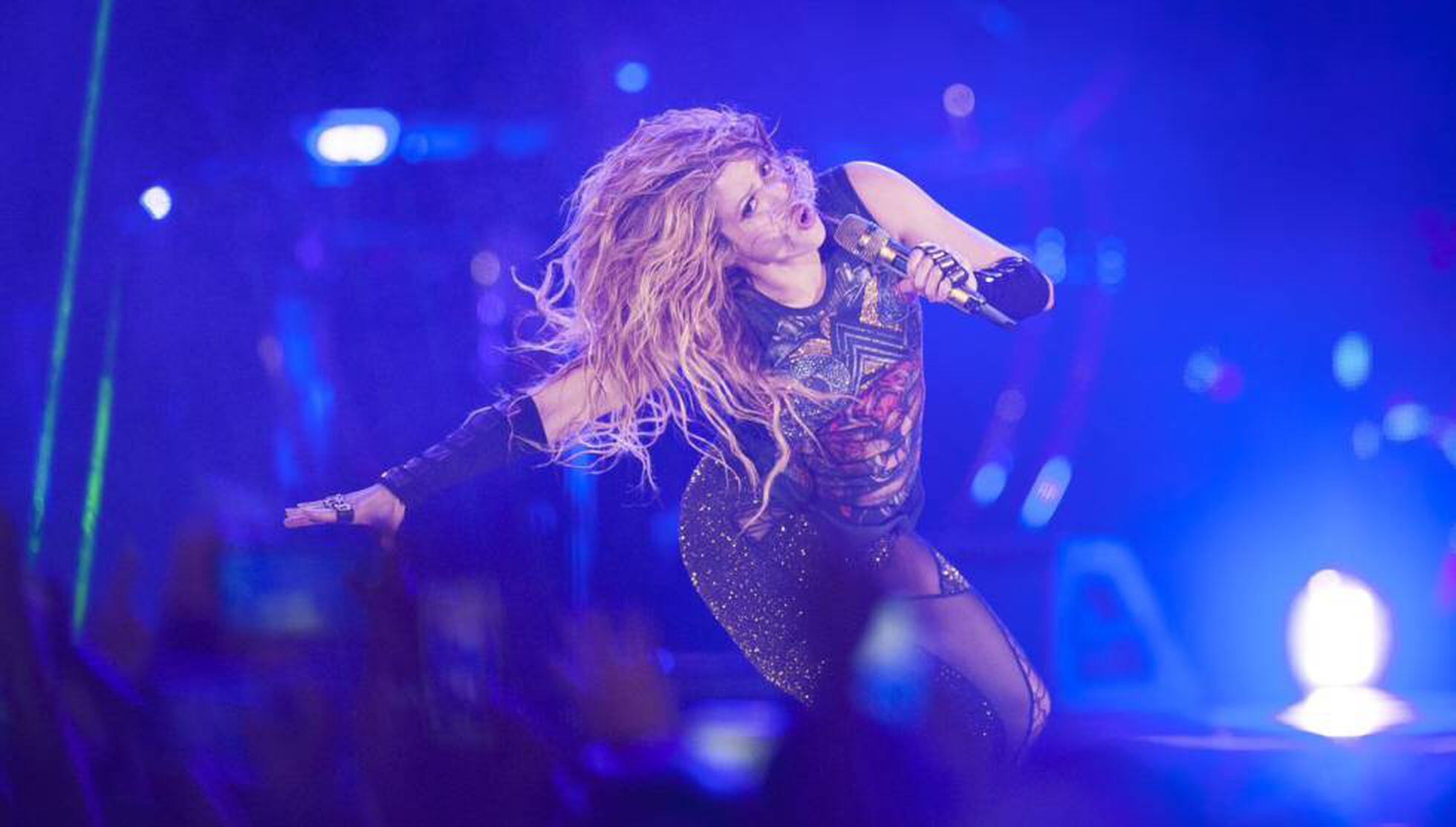 Shakira Impone Su Elegancia, Contención Y Ritmo | Cataluña | EL PAÍS