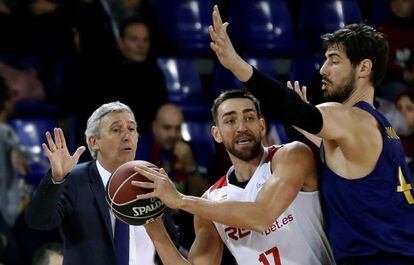 Pesic, Hervelle y Tomic.