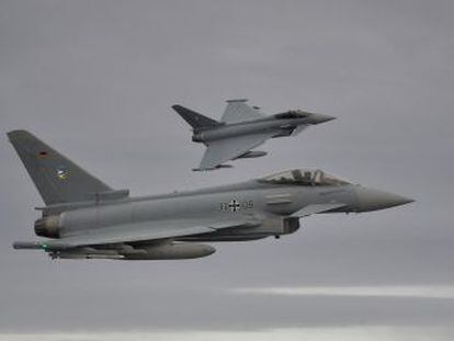 El otro aviador ha sobrevivido al choque de los aviones de combate ocurrido en el noroeste del país