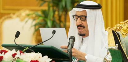 El rey Salman bin Abdelaziz, en su discurso hacia el pueblo Saud&iacute;.