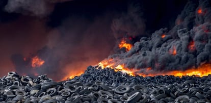 L'incendi a l'abocador de Seseña, aquest divendres.