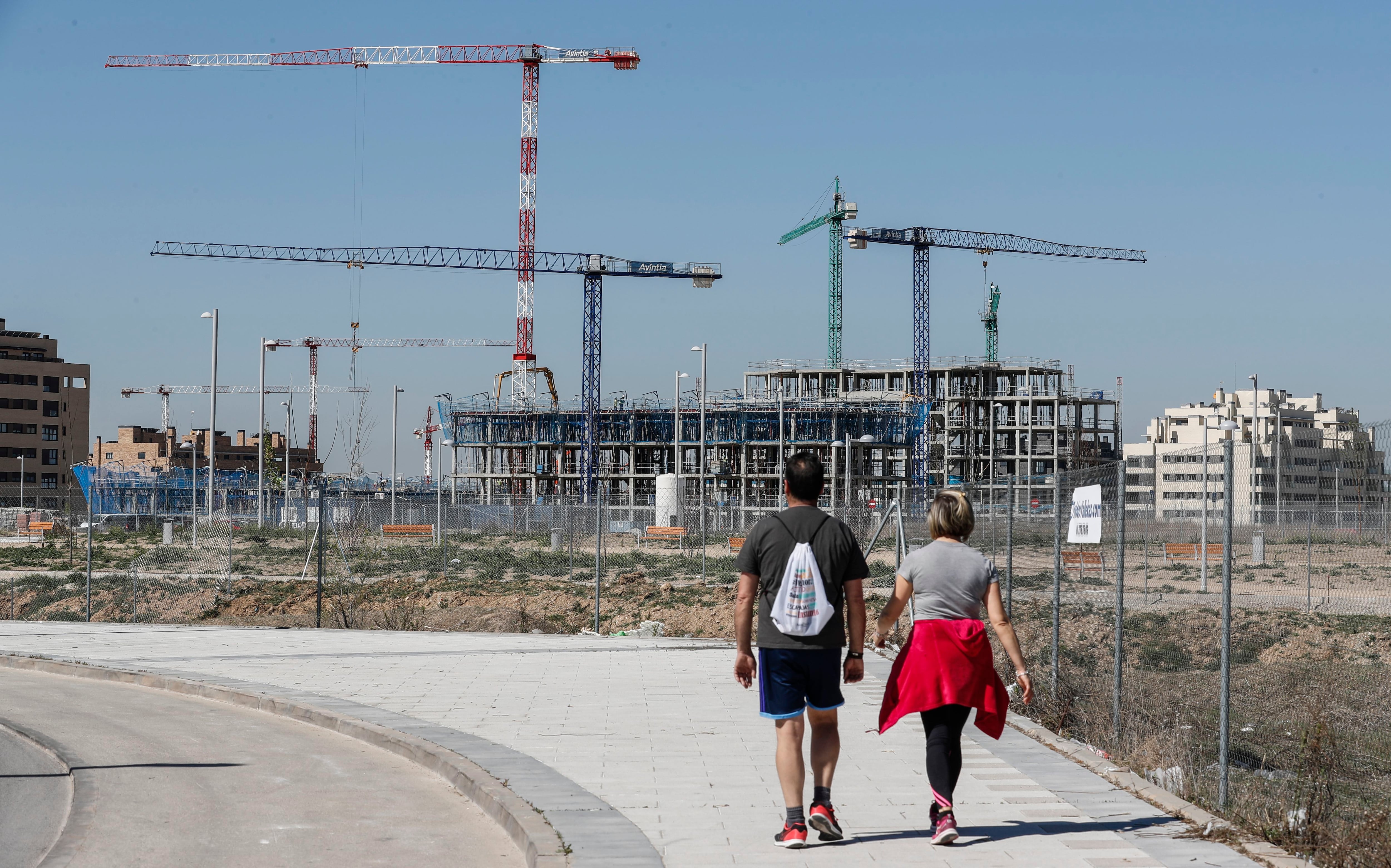 Los constructores reclamarán a Sánchez medidas para paliar la falta de mano de obra del sector