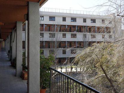 La casa Bloc, en el barrio de Sant Andreu de Barcelona donde se encontró el cadáver.