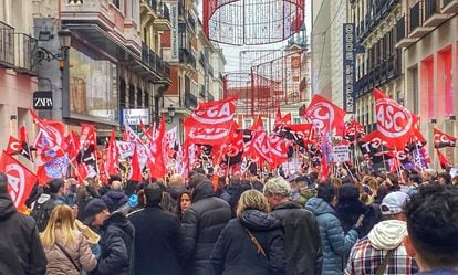 Trabajadores de Inditex, en huelga, se manifiestan por la mejora de sus condiciones laborales en Madrid el pasado día 7.