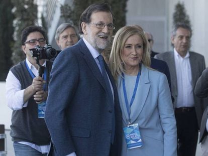 Mariano Rajoy y Cristina Cifuentes este viernes en el Congreso Autonómico del PP de Madrid.