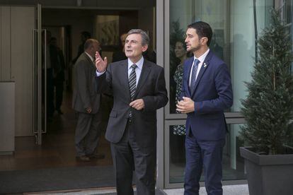 Reunió entre el Secretari d'Estat, Pedro Saura, i el conseller Damià Calvet el 15 d'octubre. 