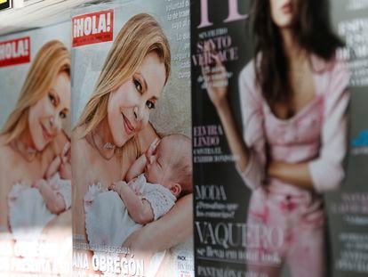 Portada de la revista '¡Hola!' donde Ana Obregón anuncia que la niña nacida por vientre de alquiler es su nieta e hija de Aless Lequio.