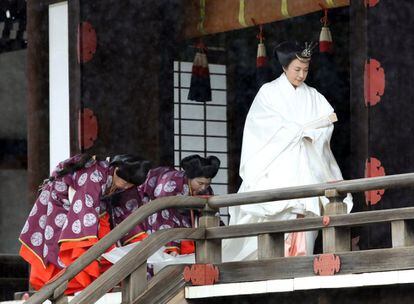 La emperatriz Masako, durante la ceremonia llena de simbolismo.