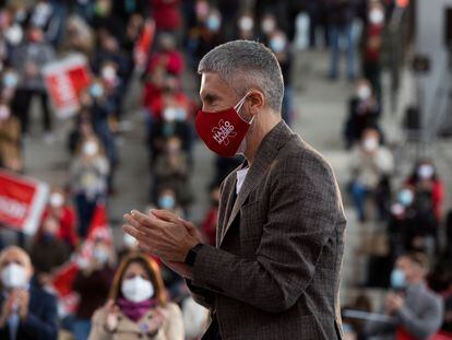 El ministro del Interior, Fernando Grande-Marlaska, durante un acto electoral del PSOE celebrado este domingo en Getafe (Madrid).