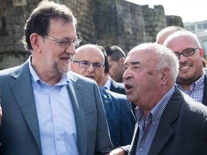 Mariano Rajoy visita a la localidad de Rivadavia (Ourense), durante la campa&ntilde;a electoral gallega. 