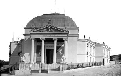 Museo del doctor Velasco, hoy Museo Nacional de Antropología, hacia 1875.