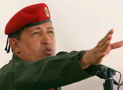Hugo Chávez, durante el discurso que pronunció ayer en Caracas ante los miembros de la Fuerza Armada Nacional.
