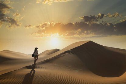 Desierto en las cercanías de Abu Dhabi. 