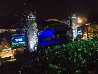El escenario verde es el escenario que acoge a los principales cabezas de cartel del BBK LIVE, el festival musical más internacional de Bilbao.